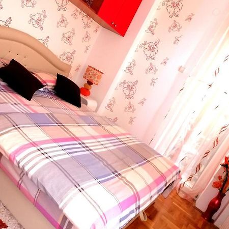 Apartman Nena Nova Varos Ngoại thất bức ảnh