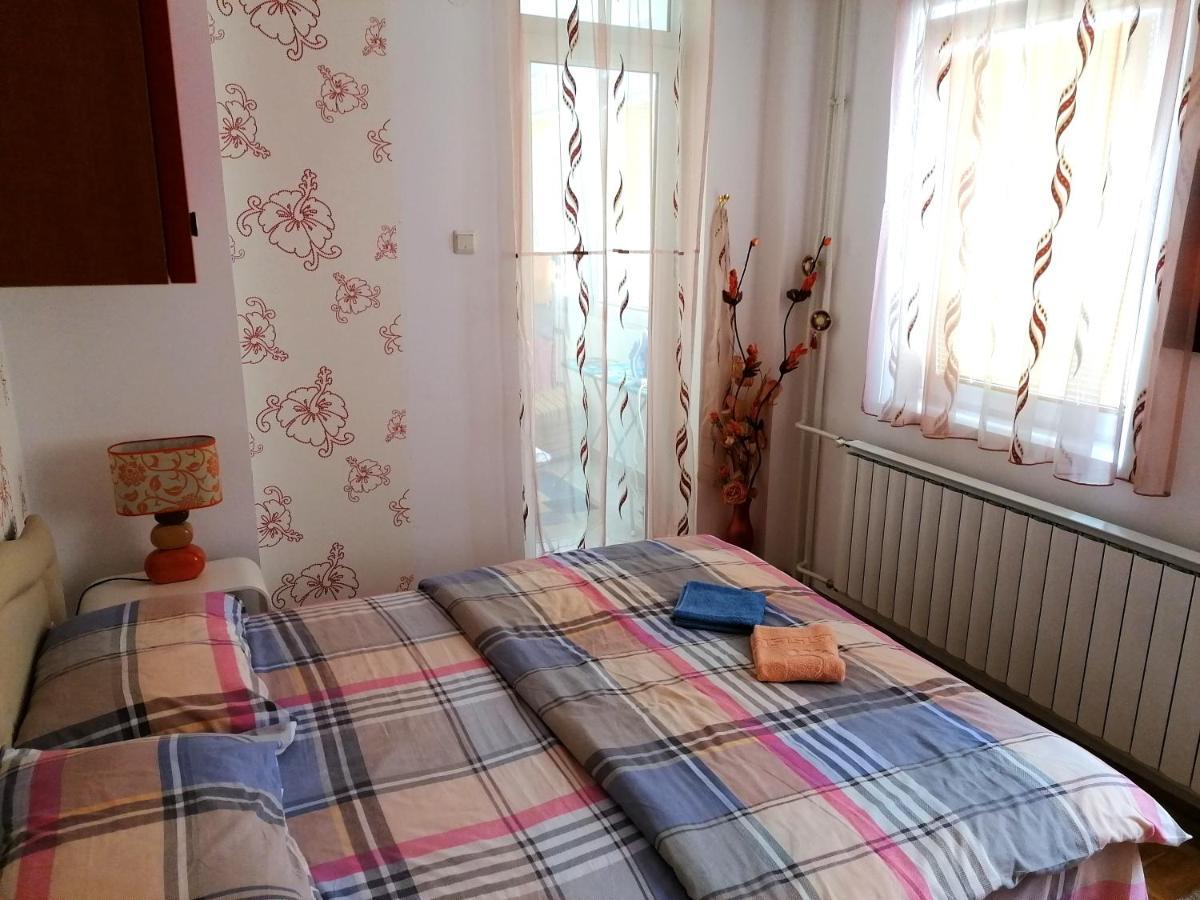 Apartman Nena Nova Varos Ngoại thất bức ảnh