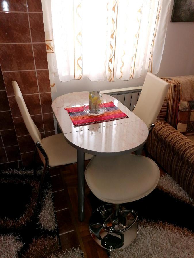 Apartman Nena Nova Varos Ngoại thất bức ảnh