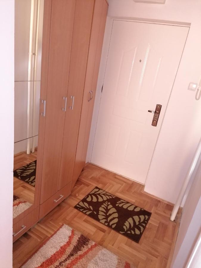 Apartman Nena Nova Varos Ngoại thất bức ảnh